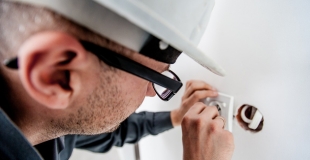 Prix et devis travaux électrique 2025