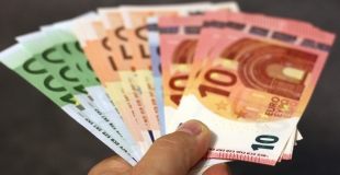 Pour emprunter 275 000 €, quel salaire faut-il (célibataire ou couple) ?